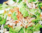 Une image de l'étape 4 de Nouilles fines sautées aux légumes.