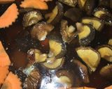 รูปขั้นตอนการทำที่ 4 ของ บะหมี่หยกหมูตุ๋นเห็ดหอม