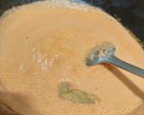 A picture of step 3 of Mushroom butter masala.