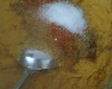 A picture of step 2 of Mushroom paneer masala.