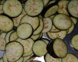 बैंगन के पकौड़े (Baingan ke Pakode recipe in hindi) रेसिपी चरण 3 फोटो