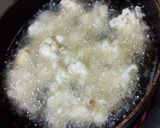 A picture of step 3 of Cauliflower Manchurian.