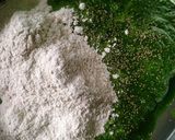 A picture of step 1 of Methi palak puri.