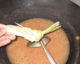 Foto langkah ke 3 dari resep Gulai Kuning Daun Singkong.
