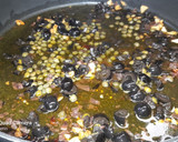 Foto del paso 2 de la receta: Tallarines a la puttanesca