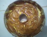 Foto langkah ke 5 dari resep Butter marmer cake klasik.