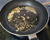 A picture of step 4 of Green Bean Salad.