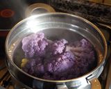 Foto del paso 1 de la receta: Coliflor morada y amarilla con gravy para acompañamiento de carnes