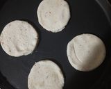 A picture of step 3 of Mini Rava  Veg Pizza(Tawa).