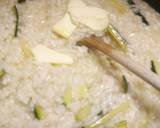Risotto con zucchine e gamberone sulla griglia recipe step 3 photo