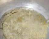 Foto langkah ke 3 dari resep Ayam Goreng Kremes.