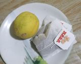 Foto langkah ke 1 dari resep Hot Honey Lime Tea.