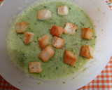 Foto del paso 6 de la receta: Salmorejo de pepino con yogur