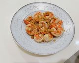 รูปขั้นตอนการทำที่ 3 ของ กุ้งผัดกระเทียม