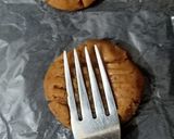 A picture of step 5 of Peanut Butter Cookies.