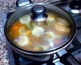 Foto del paso 8 de la receta: Perdiz estofada con zanahorias y alcachofas en salsa de azafrán