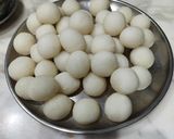A picture of step 4 of Tirangi idli goli.