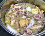 Hình bước làm 3 của món Canh gà lá Giang