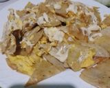 Foto del paso 3 de la receta: Tortilla frita con huevo 😋