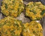 A picture of step 4 of Zucchini corn fritters.