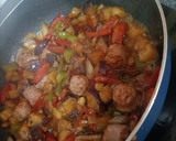 Foto del paso 4 de la receta: Verduras y longaniza a la mostaza-miel