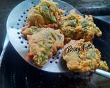 Crispy Corainder-Spinach Pakoda recipe step 2 photo