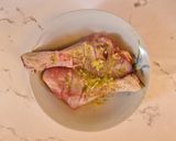 Foto del passaggio 3 della ricetta Cosce di tacchino in crosta di pancetta