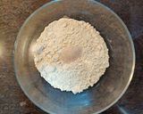 A picture of step 2 of Wholegrain Extravaganza Pizza.