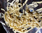 Foto del paso 4 de la receta: Tagliatelle al huevo