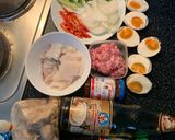รูปขั้นตอนการทำที่ 1 ของ หมึกผัดไข่เค็ม +หมูสับหน่อยๆ😂