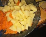 Foto del paso 2 de la receta: Costeleta de cerdo con verduras, sin sal