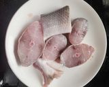 A picture of step 1 of Kerala fish curry.