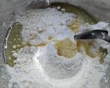Foto langkah ke 2 dari resep Cireng Isi Ayam Suwir Pedas.