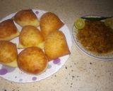 A picture of step 3 of Mahamri ya naazi.