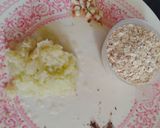 A picture of step 1 of Oats and Apple pancake.