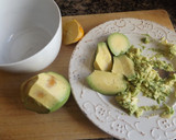 Foto del paso 1 de la receta: Salsa de aguacate