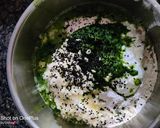 હરિયાળી નાન (Hariyali Naan Recipe In Gujarati) રેસીપી સ્ટેપ2ફોટો
