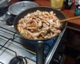 Foto del paso 10 de la receta: Chow fan con aceite de sésamo (guiso de arroz frito)