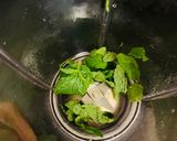 A picture of step 1 of Mint lemonade.