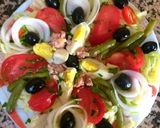 A picture of step 2 of Salade Niçoise.