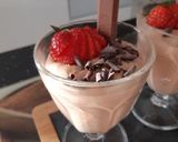 Une image de l'étape 2 de La mousse au chocolat au lait.