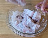 Foto del paso 2 de la receta: Carne de cerdo agridulce, Subuta(酢豚)
