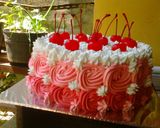 Foto langkah ke 5 dari resep 🌹Romantic Cake 🌹.