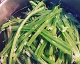 Foto del paso 1 de la receta: *Guiso de Porotos Verdes /  Método Grez*
