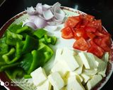 A picture of step 1 of Paneer tikka.
