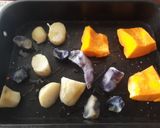 Foto del paso 3 de la receta: Pechuga de pollo rellena con zapallo italiano y almendras