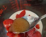 A picture of step 1 of Vanilla & Strawberry Chia Pudding. 😘.