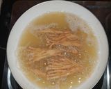 Foto langkah ke 5 dari resep Jamur Enoki Crispy.
