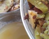 Foto del paso 3 de la receta: Refresco de cáscaras de fruta 🍍🥝🍏🥤