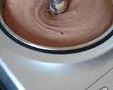 Une image de l'étape 5 de Glace au chocolat 🍫 et glace au chocolat 🍫 éclats de cookies #juin.